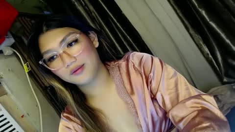 Snapshot of louheart chatting on February 24, 6:26 pm Sweet   online show from February 24, 6:26 pm