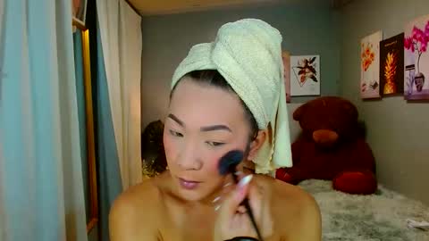 Snapshot of louie_sexy chatting on December 13, 7:58 am Cathy online show from December 13, 7:58 am