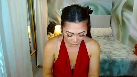 Snapshot of louie_sexy chatting on February 13, 8:17 am Cathy online show from February 13, 8:17 am