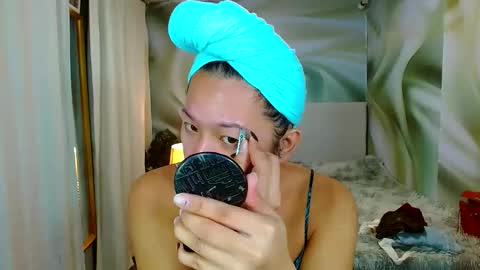 Snapshot of louie_sexy chatting on February 21, 8:07 am Cathy online show from February 21, 8:07 am