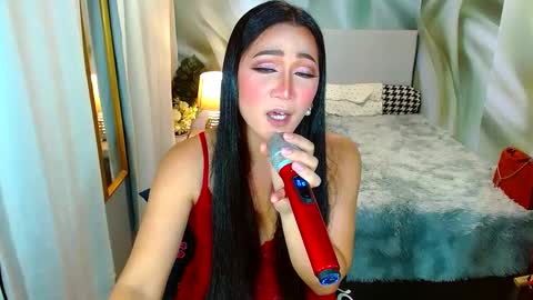 Snapshot of louie_sexy chatting on February 22, 10:51 am Cathy online show from February 22, 10:51 am