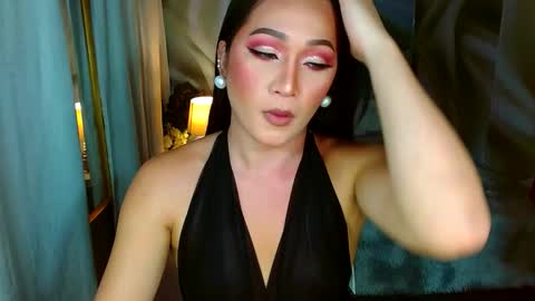 Snapshot of louie_sexy chatting on March 2, 2:10 pm Cathy online show from March 2, 2:10 pm