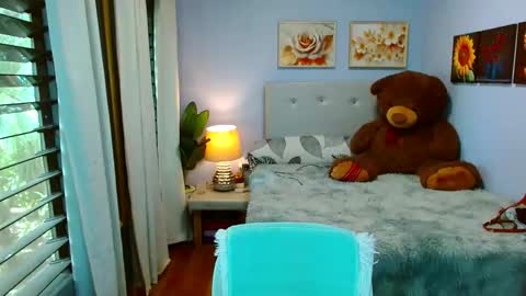 Snapshot of louie_sexy chatting on September 27, 6:29 am Cathy online show from September 27, 6:29 am