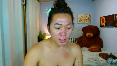 Snapshot of louie_sexy chatting on October 18, 7:53 am Cathy online show from October 18, 7:53 am