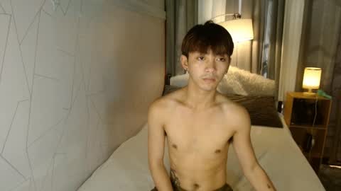 ignot ursh online show from December 7, 2:42 am