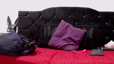 OF louis bcasta1 online show from February 1, 10:59 am