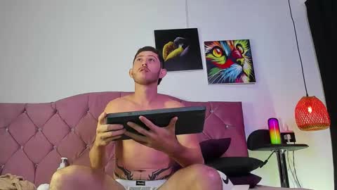 OF louis bcasta1 online show from February 24, 10:59 am