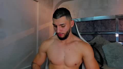 Louis online show from January 17, 2:38 am