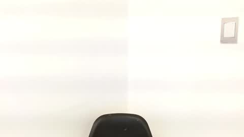 Snapshot of louis_k chatting on January 28, 11:17 am Louis K online show from January 28, 11:17 am