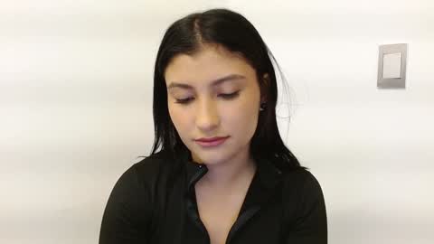 Snapshot of louis_k chatting on February 7, 11:23 am Louis K online show from February 7, 11:23 am