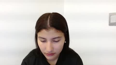 Snapshot of louis_k chatting on February 24, 11:21 am Louis K online show from February 24, 11:21 am