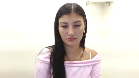 Snapshot of louis_k chatting on November 7, 11:21 am Louis K online show from November 7, 11:21 am