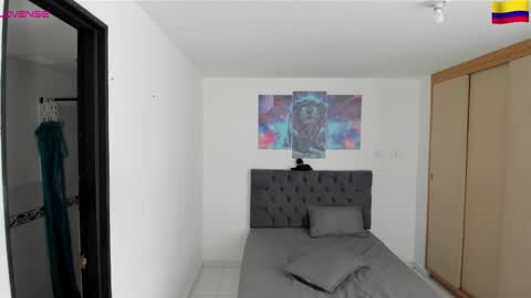 Snapshot of louis_marley_ chatting on December 11, 8:28 pm louis_marley_ online show from December 11, 8:28 pm