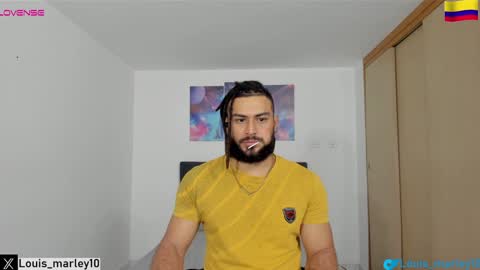 Snapshot of louis_marley_ chatting on January 6, 2:26 am louis_marley_ online show from January 6, 2:26 am