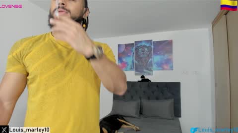 Snapshot of louis_marley_ chatting on January 19, 1:53 am louis_marley_ online show from January 19, 1:53 am