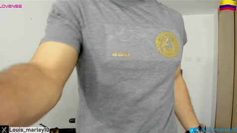 Snapshot of louis_marley_ chatting on January 21, 11:24 pm louis_marley_ online show from January 21, 11:24 pm