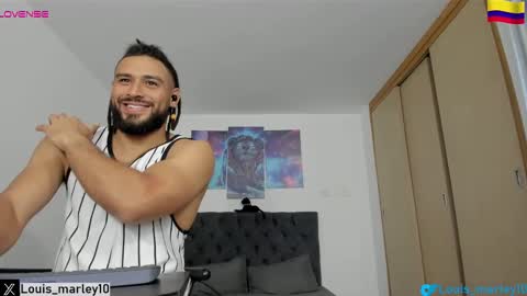 Snapshot of louis_marley_ chatting on February 12, 1:52 am louis_marley_ online show from February 12, 1:52 am