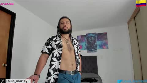 Snapshot of louis_marley_ chatting on September 13, 3:34 pm louis_marley_ online show from September 13, 3:34 pm