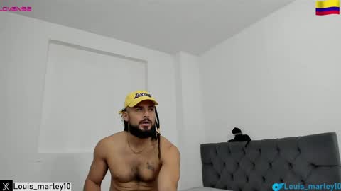 louis_marley_ online show from April 15, 2:40 am