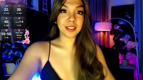 Snapshot of louisassy chatting on September 27, 1:54 am Louisa online show from September 27, 1:54 am