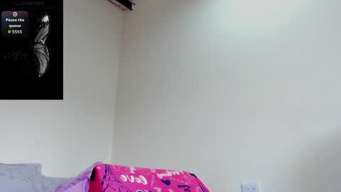 Snapshot of louise_22cm chatting on July 13, 1:03 pm Mi lu online show from July 13, 1:03 pm
