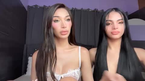 Snapshot of louiseelizabeth chatting on October 20, 5:41 am samantha online show from October 20, 5:41 am