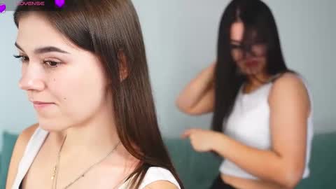 Snapshot of louriezita chatting on September 10, 4:34 am Brook and Del online show from September 10, 4:34 am