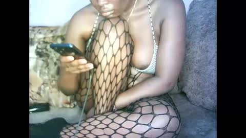 Cynthia. A online show from September 11, 10:15 am