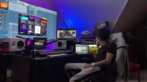 Prynce online show from July 15, 5:12 am