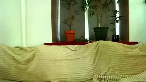 Snapshot of love_attation chatting on February 2, 4:15 am Cute face online show from February 2, 4:15 am