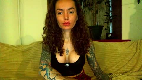 Snapshot of love_attation chatting on February 11, 2:03 am Cute face online show from February 11, 2:03 am