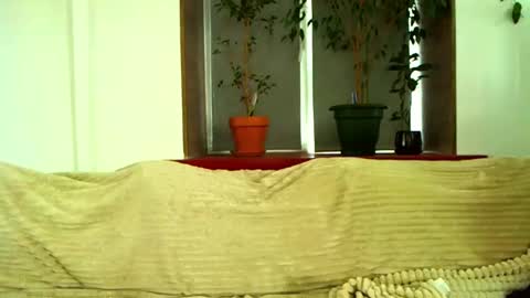 Snapshot of love_attation chatting on February 28, 3:48 am Cute face online show from February 28, 3:48 am