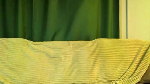 Snapshot of love_attation chatting on October 29, 2:47 am Cute face online show from October 29, 2:47 am