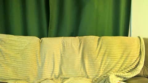 Snapshot of love_attation chatting on November 12, 3:29 am Cute face online show from November 12, 3:29 am