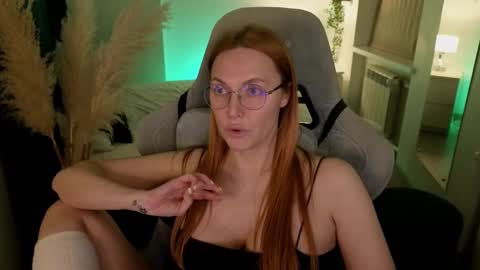 love_call online show from February 22, 11:57 am