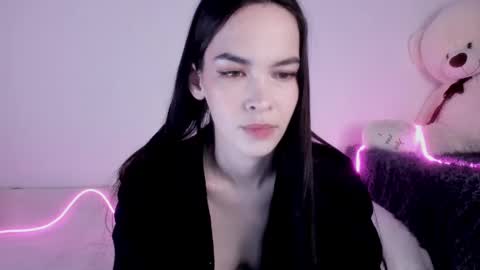 Snapshot of love_coin chatting on March 5, 10:32 pm Love is name - I want to be your hobby General of hearts troops online show from March 5, 10:32 pm