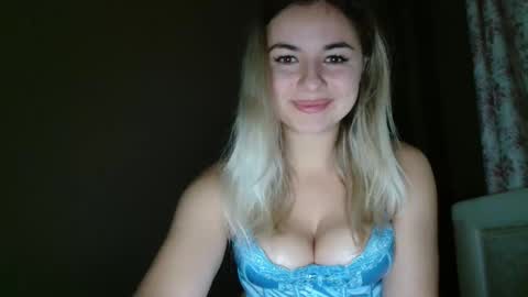 Megane online show from December 1, 8:19 am