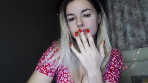 Megane online show from December 14, 8:02 pm