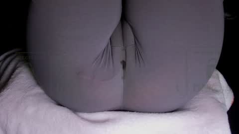 Snapshot of love_hard_kiru chatting on December 5, 11:05 am Kira online show from December 5, 11:05 am