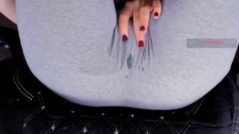 Snapshot of love_hard_kiru chatting on September 9, 3:44 pm Kira online show from September 9, 3:44 pm