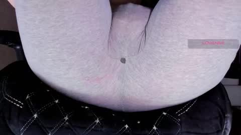 Snapshot of love_hard_kiru chatting on October 22, 1:44 pm Kira online show from October 22, 1:44 pm