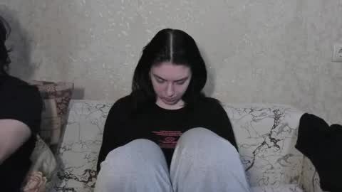 Snapshot of love_lina_muuur chatting on May 1, 6:34 pm LINA online show from May 1, 6:34 pm