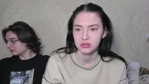 Snapshot of love_lina_muuur chatting on May 4, 11:45 pm LINA online show from May 4, 11:45 pm