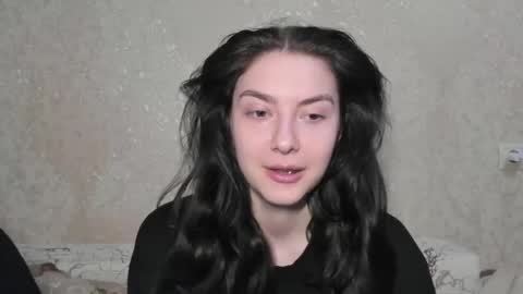 Snapshot of love_lina_muuur chatting on June 7, 4:00 pm LINA online show from June 7, 4:00 pm