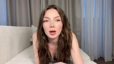 Sofi   online show from April 12, 4:56 pm