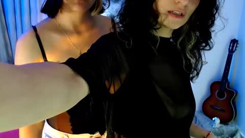 Melisa Emily online show from March 11, 1:11 am