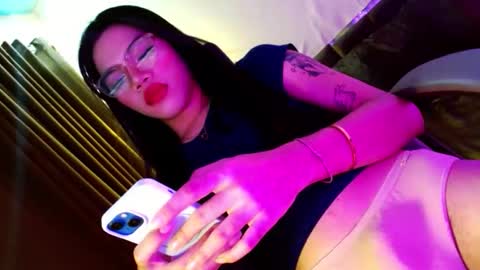 Seren online show from February 3, 12:53 am