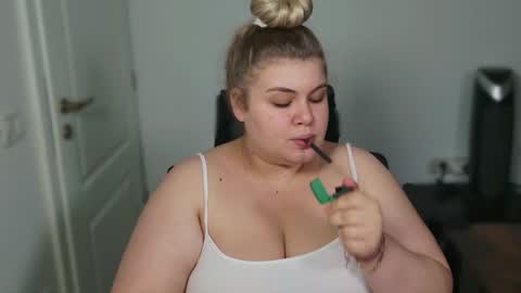 Ally online show from October 3, 5:15 am