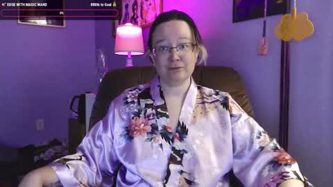 Snapshot of love_you_julia chatting on October 1, 2:39 am love_you_julia online show from October 1, 2:39 am