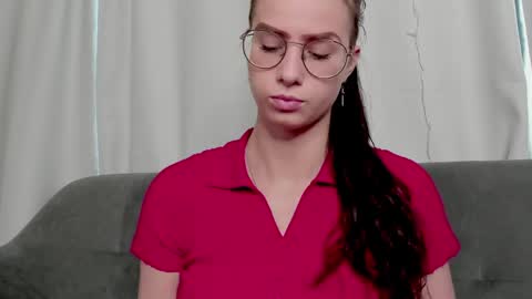 Elisabette online show from April 30, 8:53 am